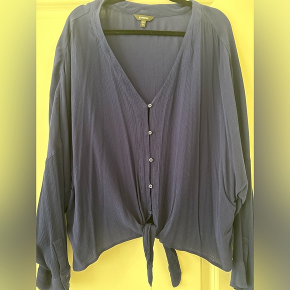 Express Shirt - Picture 2 of 5